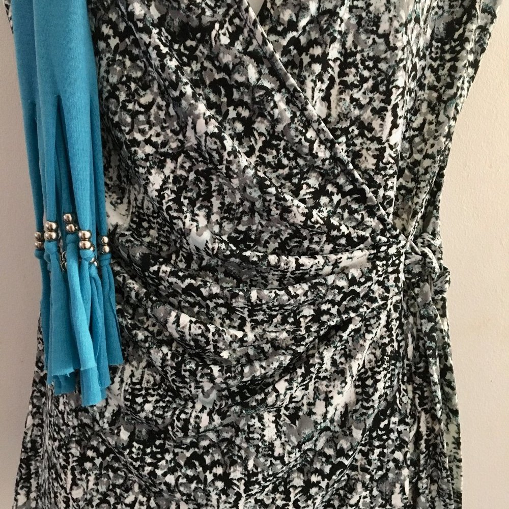 George | Wrap Top - Picture 5 of 7